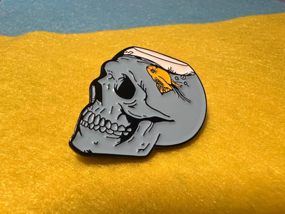 Fishbowl Skull Enamel Pin