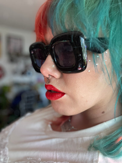Balloon Sunglasses *CHOOSE YOUR COLOR*