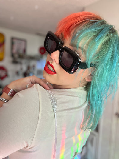 Balloon Sunglasses *CHOOSE YOUR COLOR*