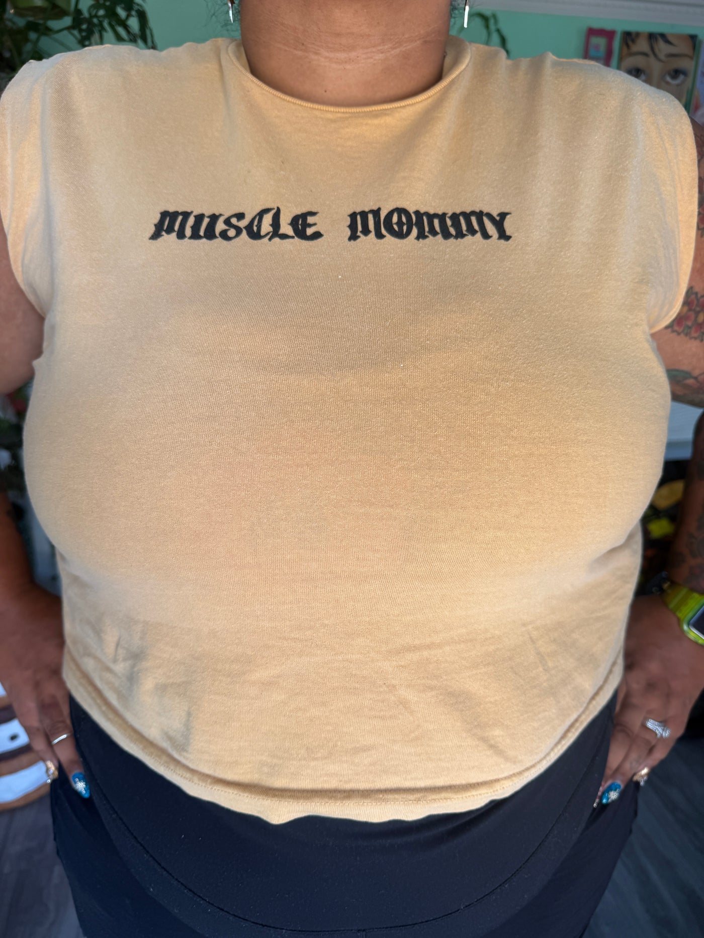 Muscle Mommy Shirt no sleeve crop top [unisex sizing]