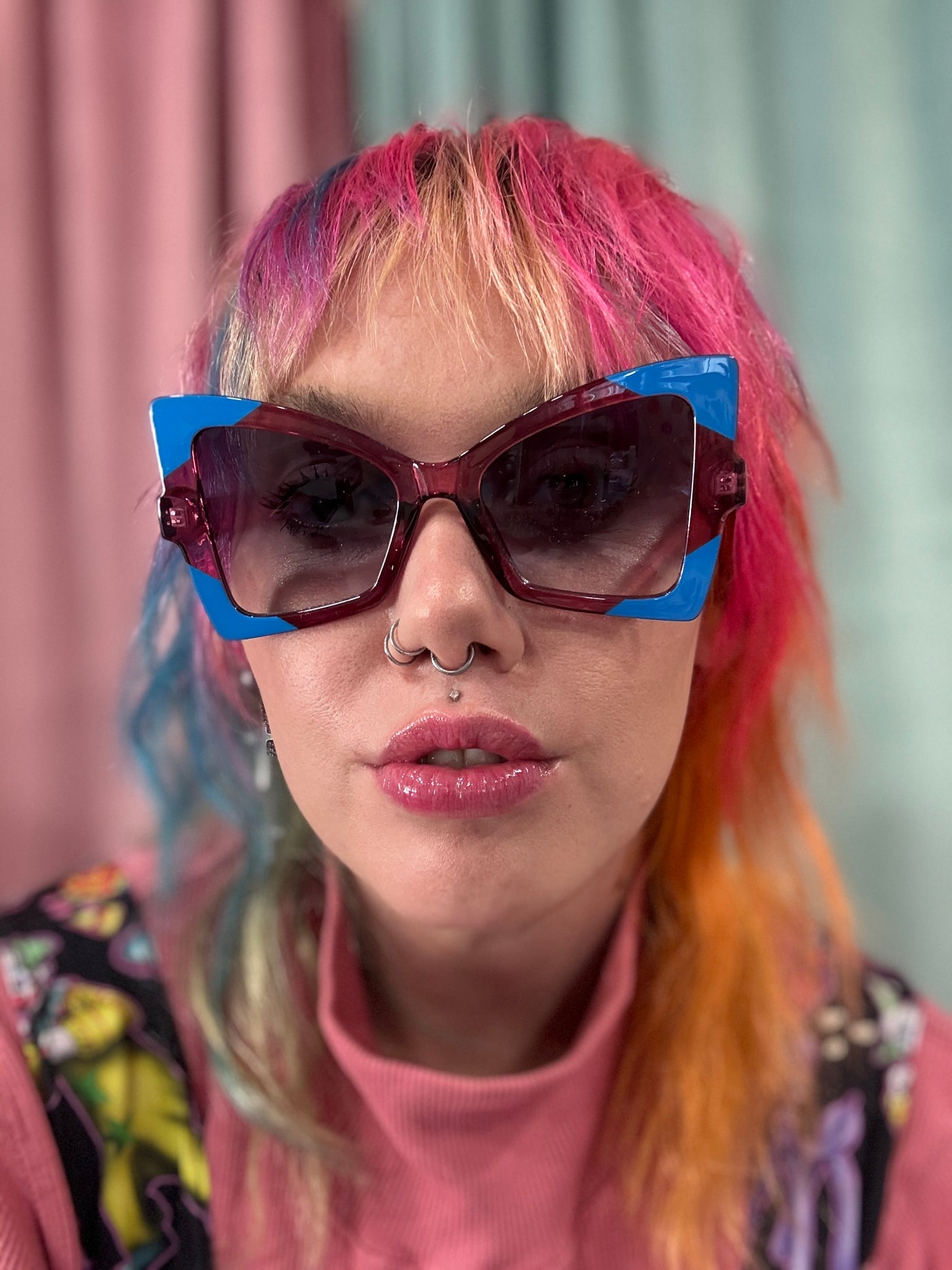 Angular Color Block Sunnies (Choose your color)