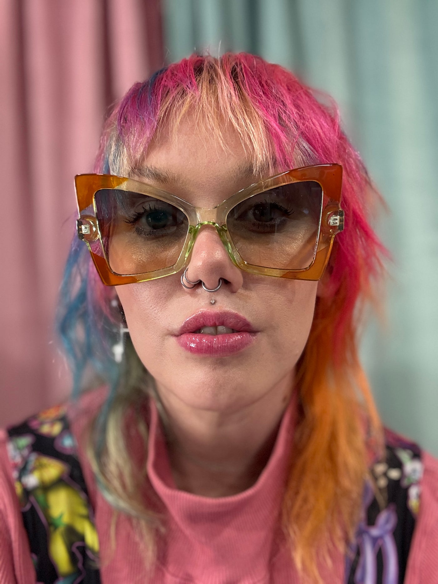 Angular Color Block Sunnies (Choose your color)