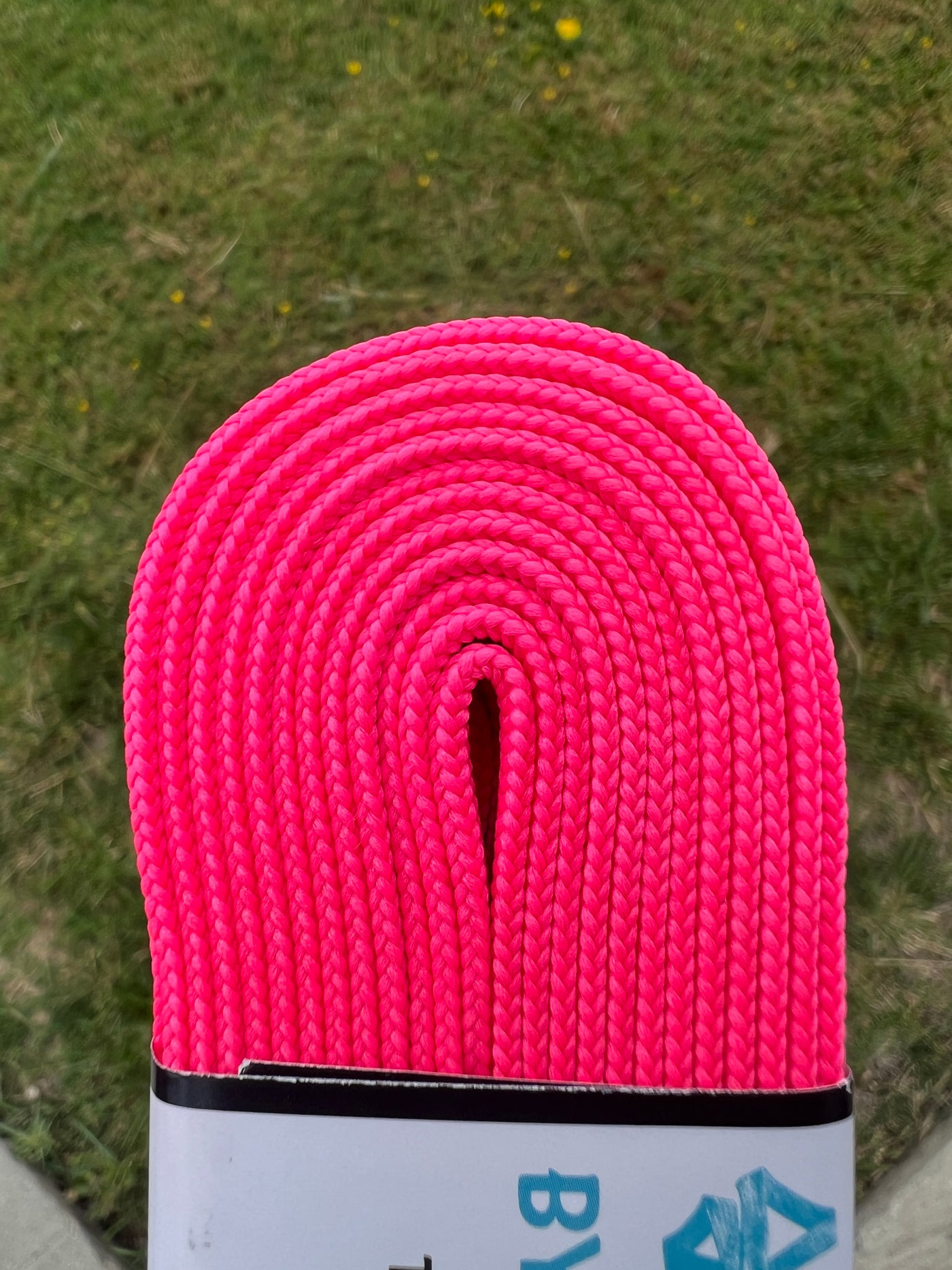 Neon Pink – 108 inch CORE Roller Skate Laces (Narrow 6mm)