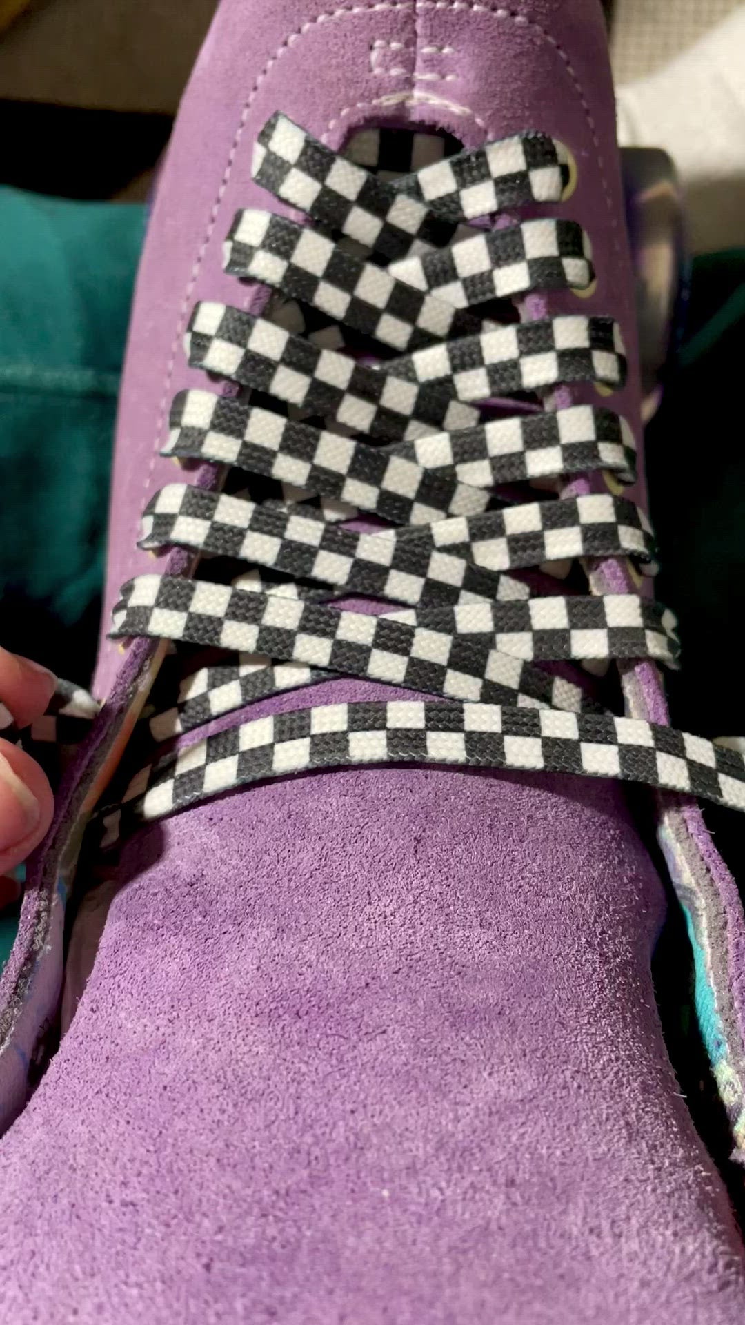 Checkered Black and White – 96 inch STYLE Waxed Roller Skate Laces (10mm wide)