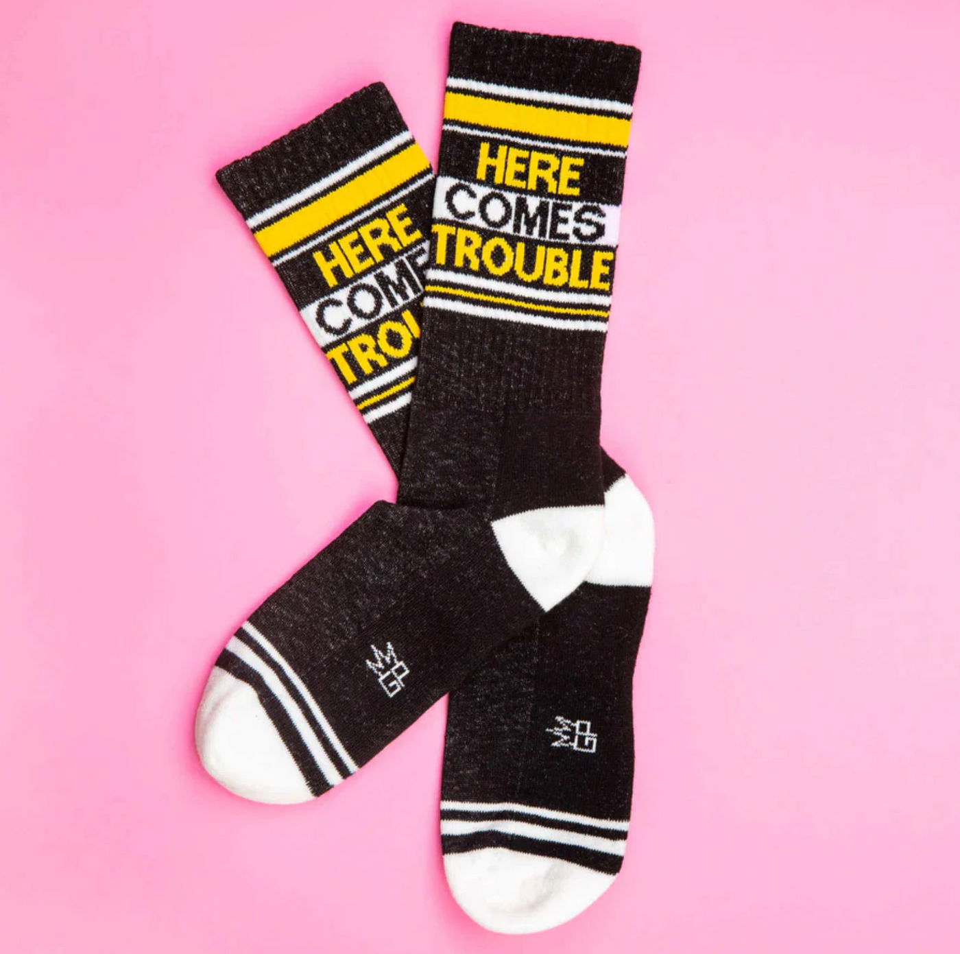 HERE COMES TROUBLE gym socks