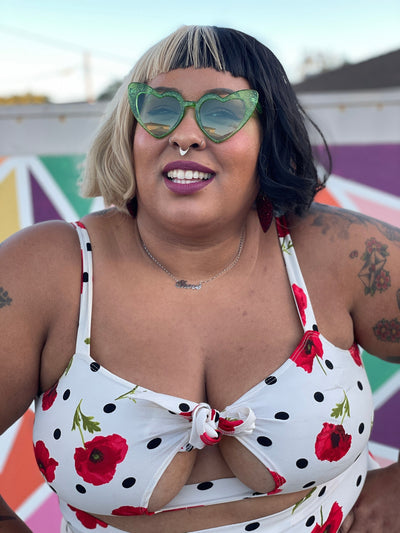 Green Heart of Glitter Sunnies | green tinted heart shaped sunglasses
